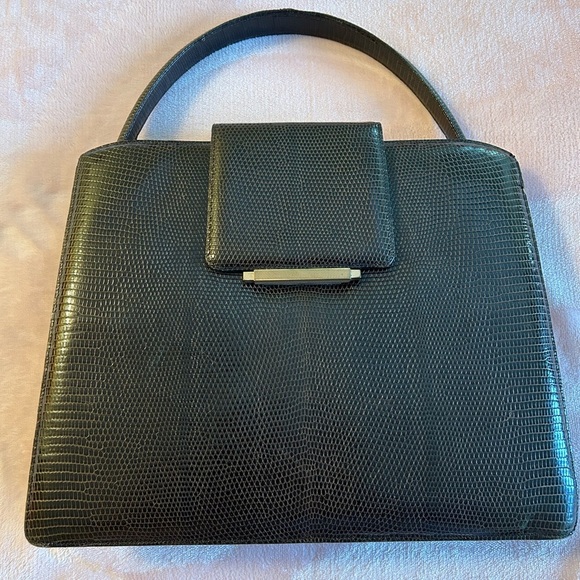 Handbags - Vintage black alligator purse with mirror 60s/70s leather interior distressed
